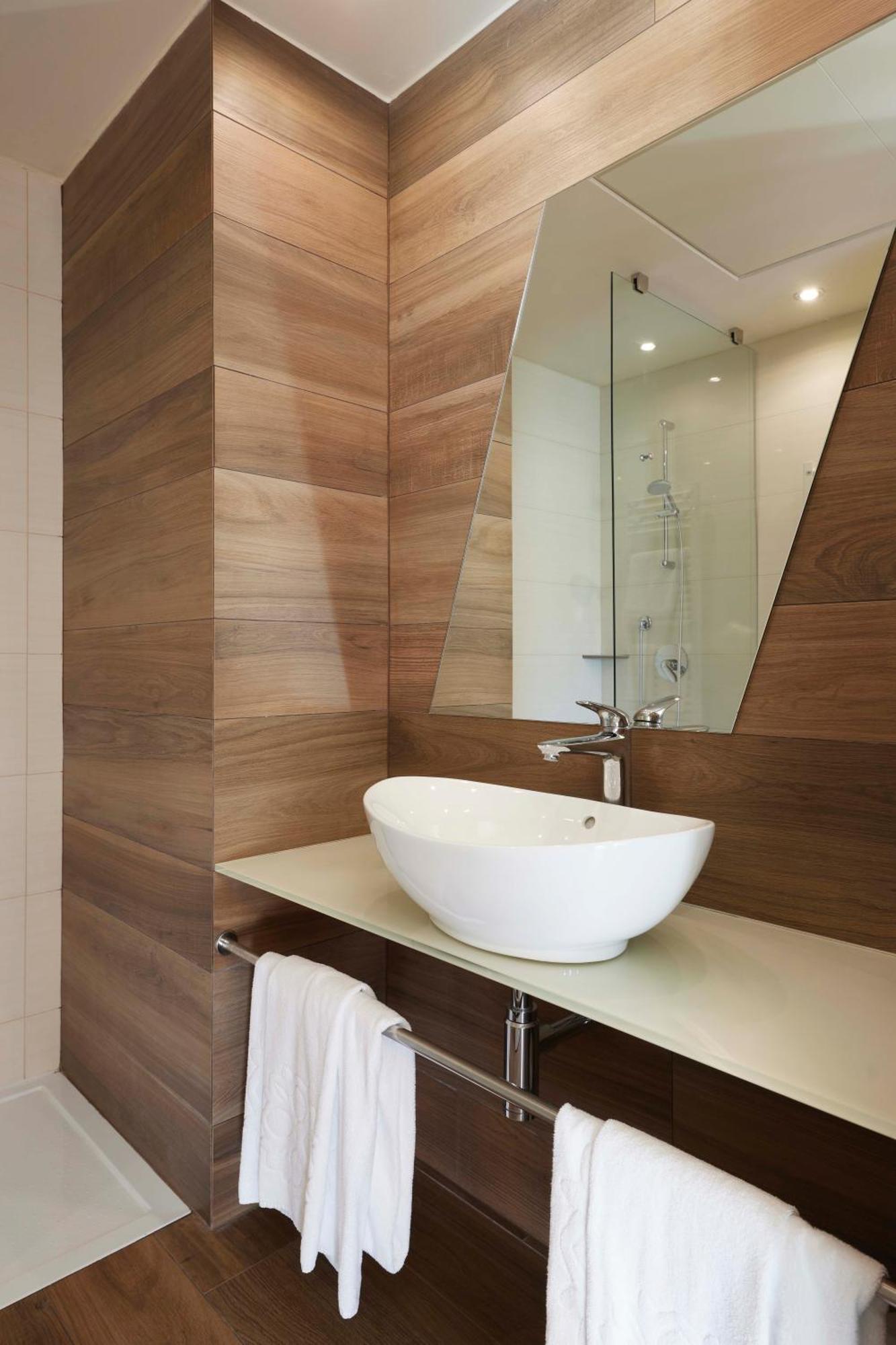 Hotel Atilius - Adults Only Лімоне-суль-Гарда Номер фото